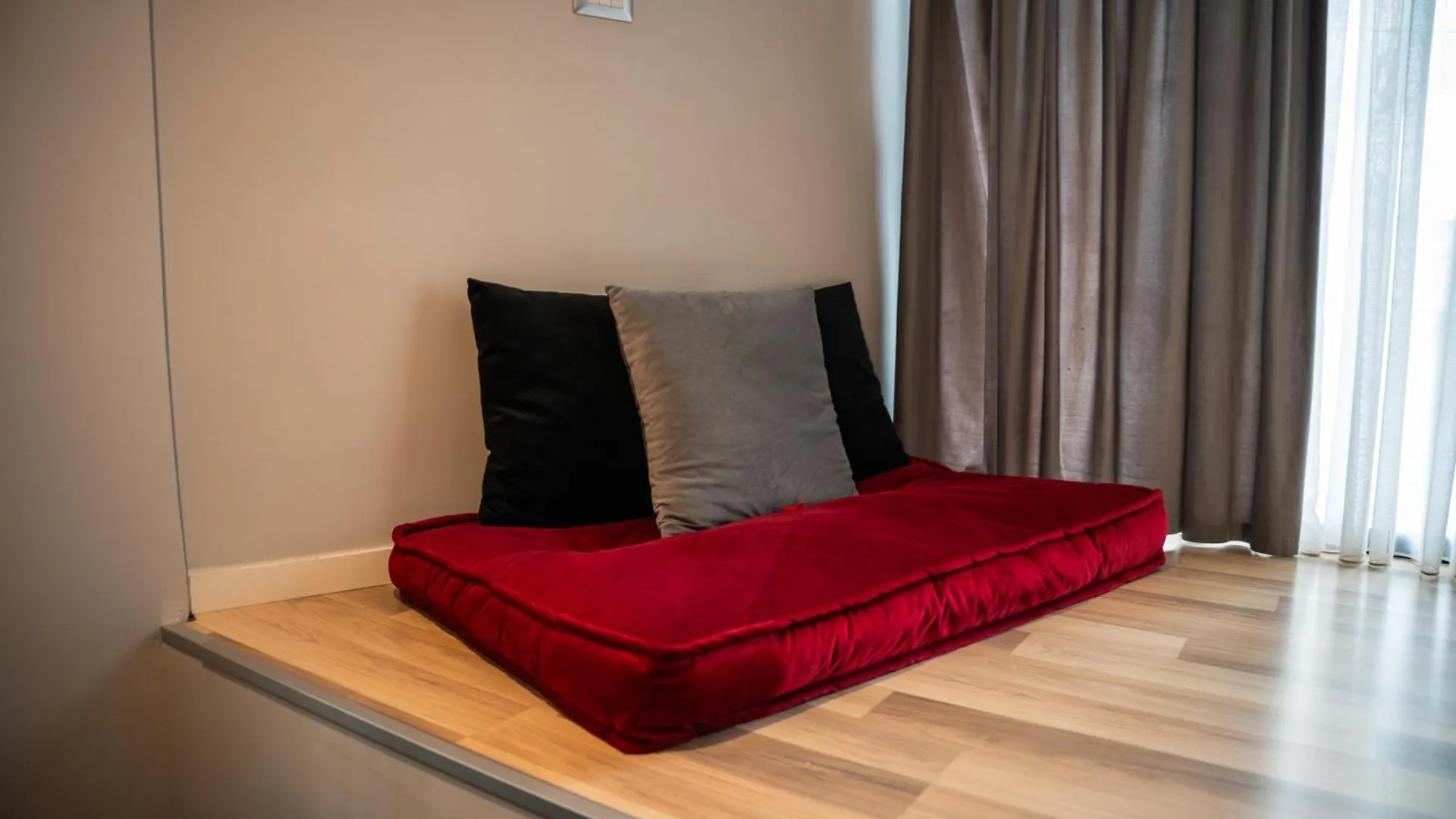 Center Boutique Hotel Тирана 3*,  Албания
