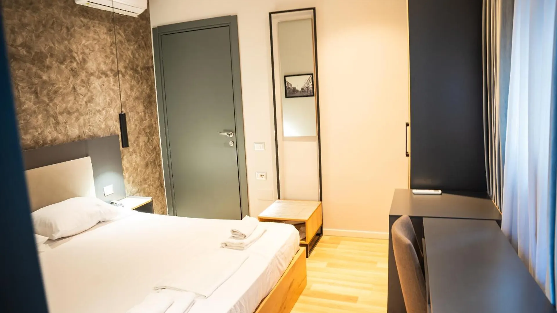 Center Boutique Hotel تيرانا ألبانيا